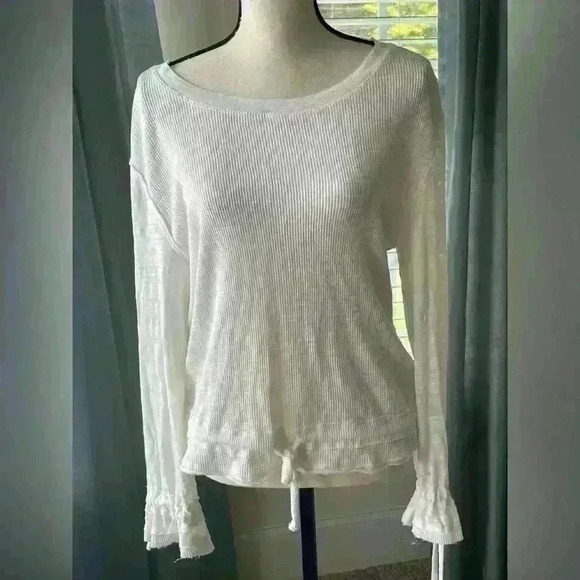 We The Free, Free People White Top XS Tie at Waist and Sleeves Long Sleeves - Picture 1 of 10